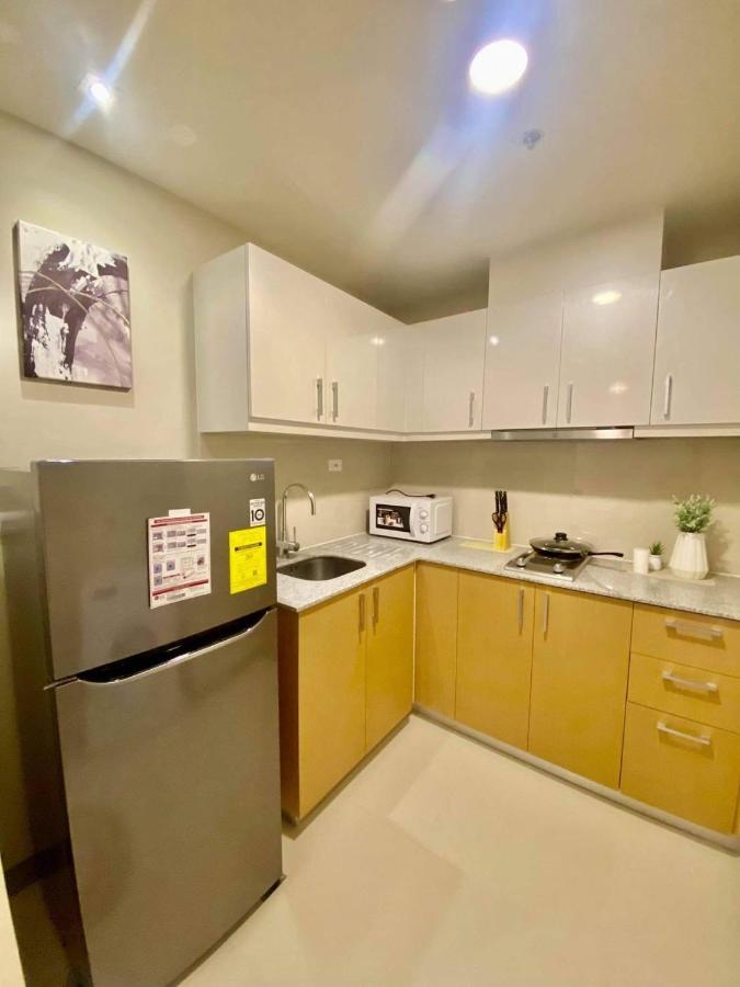 Uptown Parksuites Taguig Kültér fotó