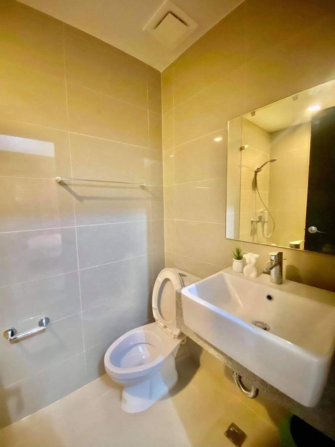 Uptown Parksuites Taguig Kültér fotó